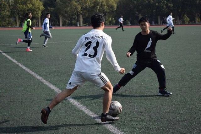 2025江西省城市足球联赛-赛程/比分/球队阵容全掌握-本地足球热血来袭!有一种“反噬”叫杨幂和刘恺威离婚7年两人的境遇天翻地覆